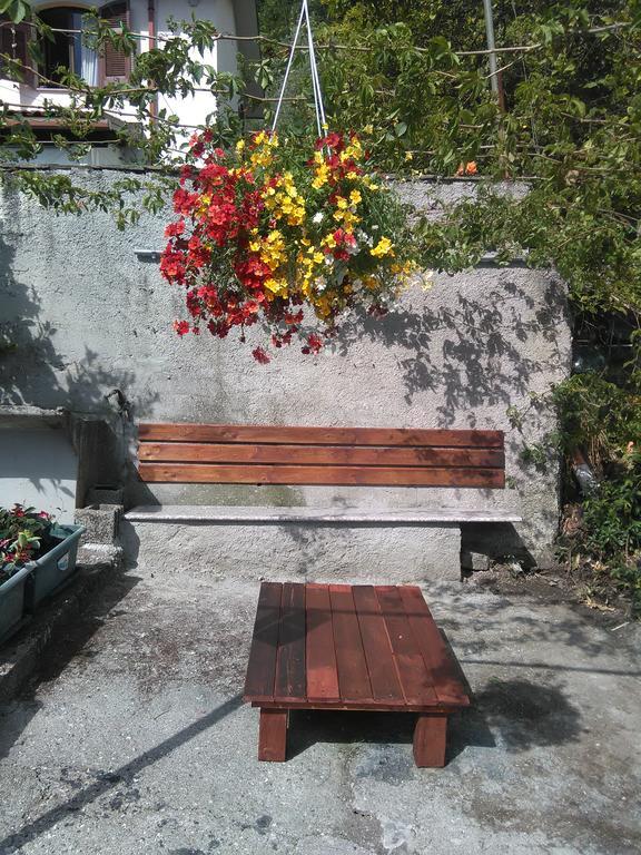 Villino Iso Bed & Breakfast La Spezia Exterior photo